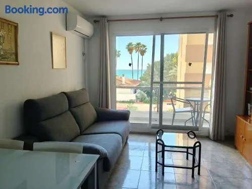 Apartamento estudio en playa Puig - Image 1
