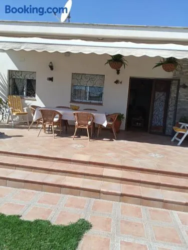 Las Palmeras - Image 1