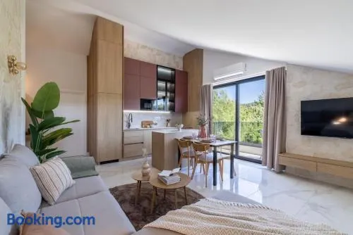 Charming Escape in Sutivan - Image 1