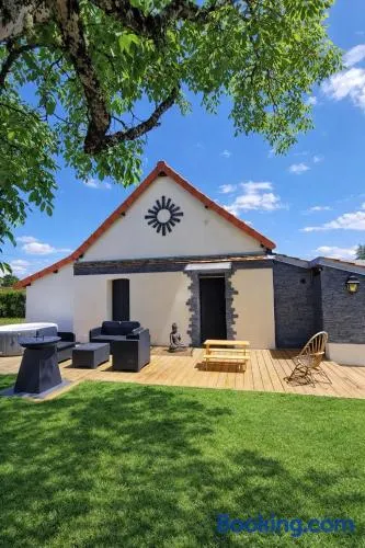 La Demeure du Faon en cœur de Sologne 10mn Lamotte-Beuvron, gîte de charme avec jacuzzi et piscine , proche Center Parc Beauval Châteaux de la Loire Orléans - Image 1