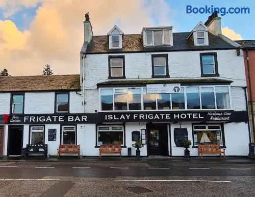 Islay Frigate Hotel - Image 1