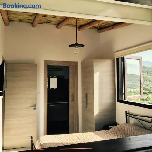 Xenios Guesthouse - Image 1