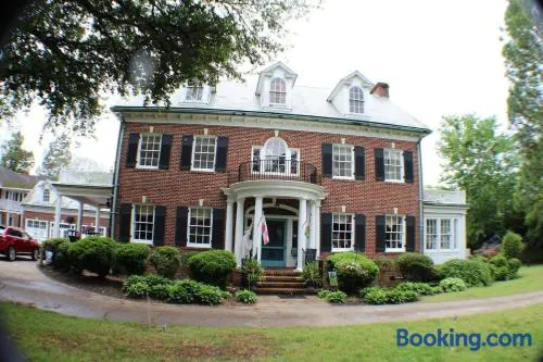 The Culpepper Inn - Image 1