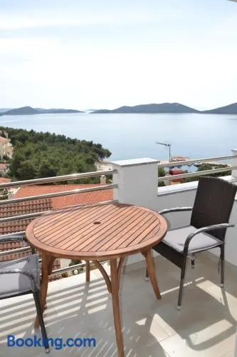 House with Sea View - Image 1