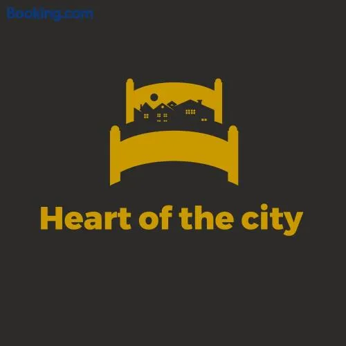 In the heart of downtown - Image 1