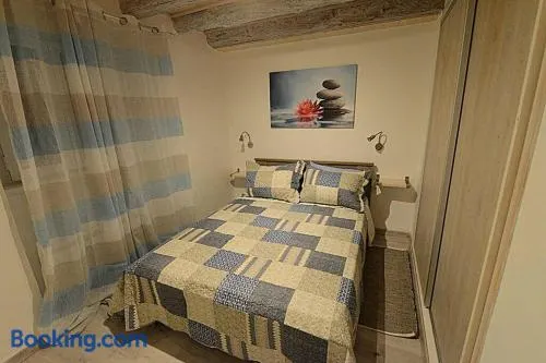 Cosy little modern-rustic apartment in Corfu center. - Image 1