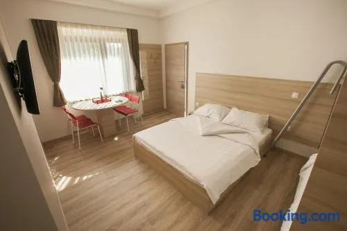 Sweet Dreams Rooms and Apartments Postojna - Image 1