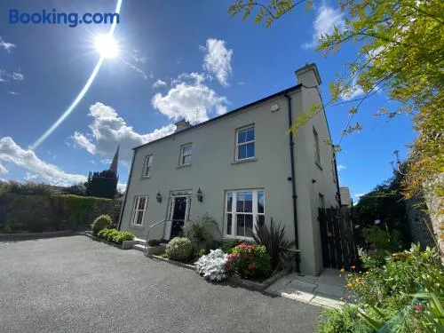 Bramley House-5 Star-located on the Dublin-Belfast corridor - Image 1