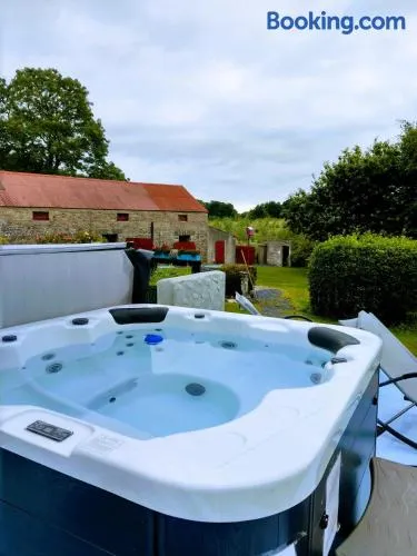 Sarahs Cottage at Pheasant Lane - Image 1