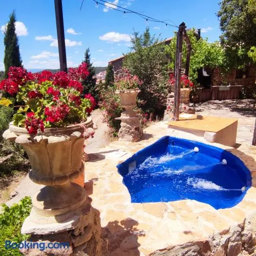 La Casa de Piedra, una ventana al paraíso - Image 1