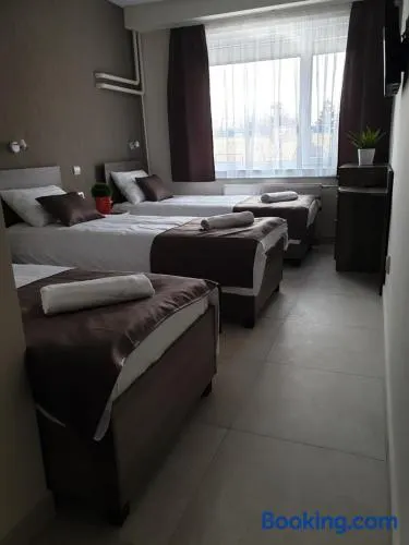 Familia Panzió & Apartmanház Győr - Image 1