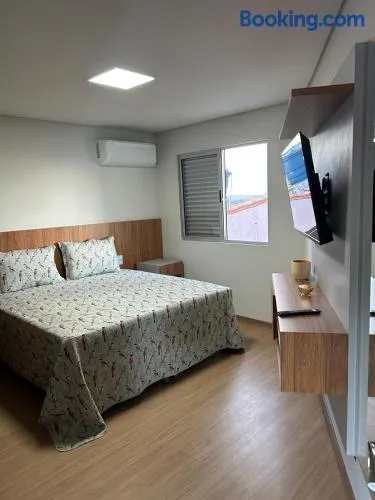 Kitnet cobertura Centro Bom Despacho - Image 1