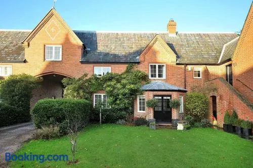 Chapel house - Image 1