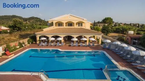 SUNNY CORFU APARTMENTS - Image 1