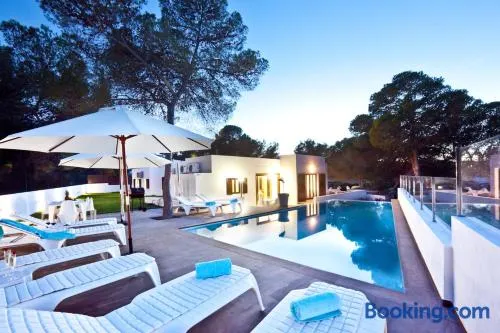 Exquisite 6 Bedroom Home in San Jose, 1068 - Image 1