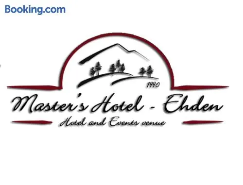 Master's Hotel - Ehden - Image 1