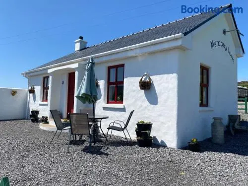 Memory Lane Self Catering Cottage - Image 1