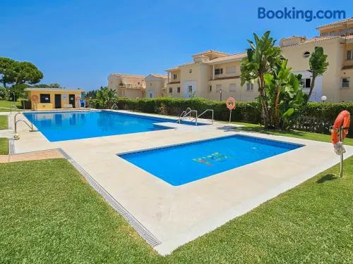 2 bed garden apartment Las Mimosas Cabopino - Image 1