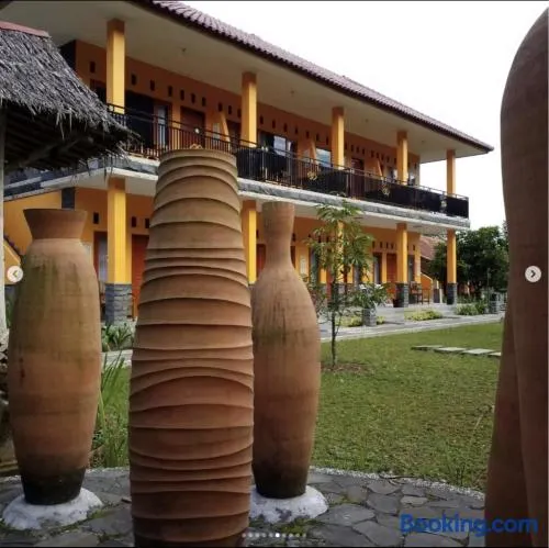 Osfa Villa - Image 1