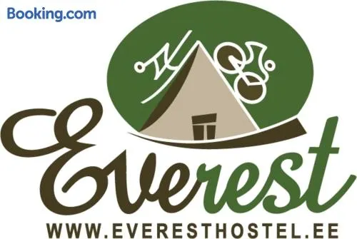Everest Kivioli Hostel - Image 1