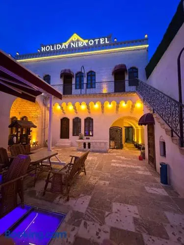 Holiday Nira Otel - Image 1