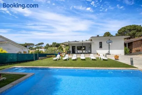 Catalunya Casas Modern Marvel,15 min to Costa Brava beaches! - Image 1