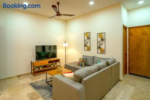 Condo Rosales Beautiful Downtown 2BR-1Ba with pool & rooftop - Image 1