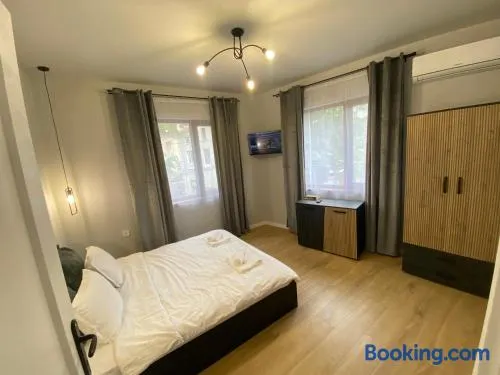Kazanlak Bloom&Stay Apartment Central - Image 1