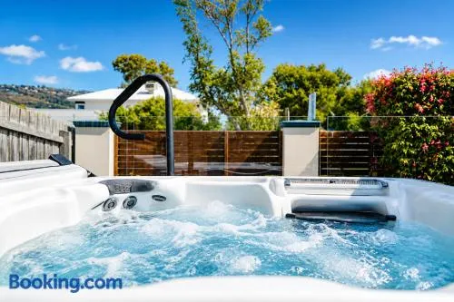 Solander in Dromana with Private Spa by Ready Set Stay - Image 1