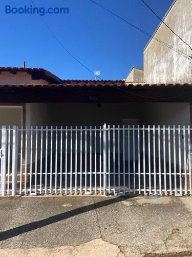 Casa Aconchegante Alfenas - Image 1