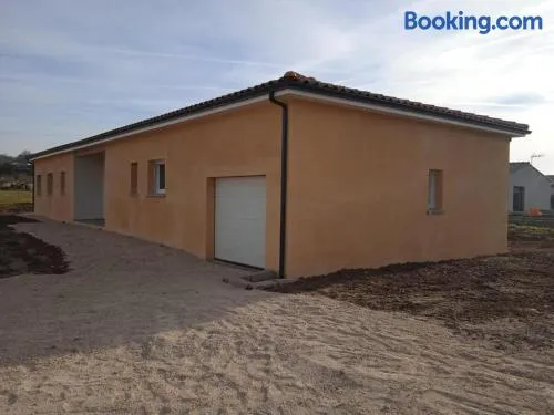 La villa des Mûriers très spacieuse de 1 à 8 voyageurs avec lit bb dans un environnement calme dans les coteaux - Image 1