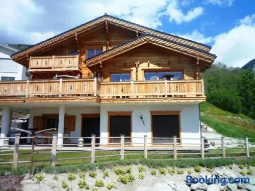 Appartement de vacances avec jardin et terrasse | Vue montagne - Image 1