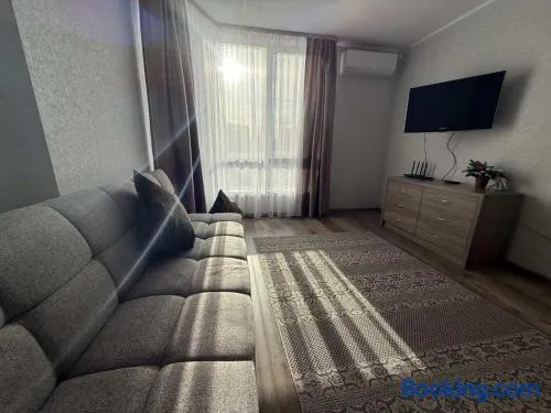 Warm ЖК Андріївський СВІТЛО ЦІЛОДОБОВО Центр - Image 1