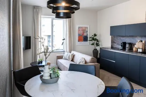 Cozy 2-Bedroom Apartment in Central Nijmegen - Image 1