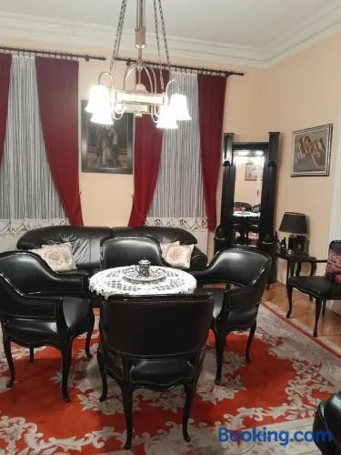 VILA SREM - Image 1