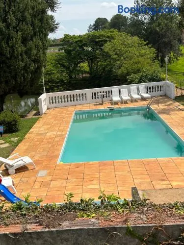 Chácara Sorocaba Piscina e Diversão Garantidal - Image 1