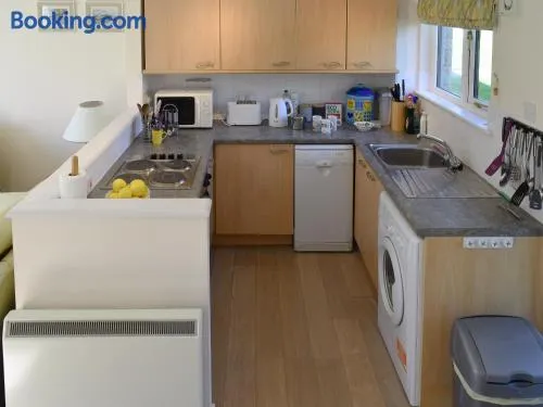 Hazel Cottage - Image 1