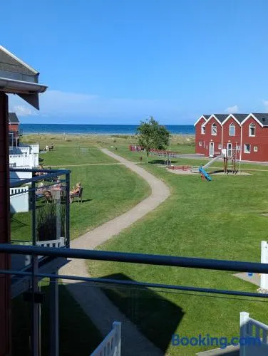Holiday Apartment With Sea View - Image 1