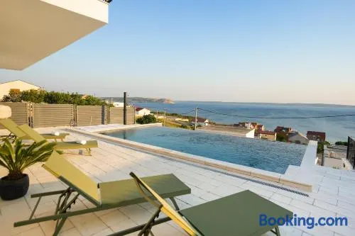 Newly built Villa MarVista with 4 bedrooms,infinity pool & stunning sea and mountain views - Image 1