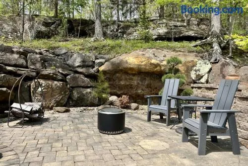 Hot Tub, Screened Porch, Dead-End Road - Image 1