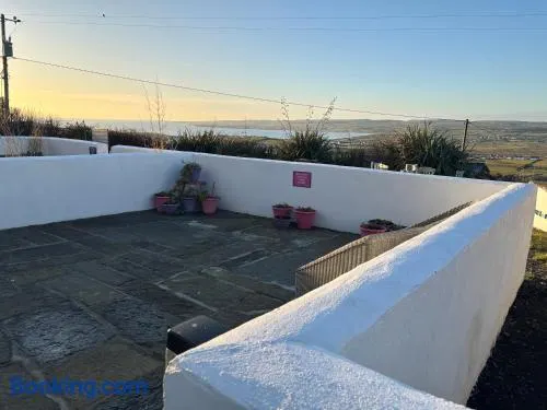 Bay View Hideaway Lahinch - Image 1
