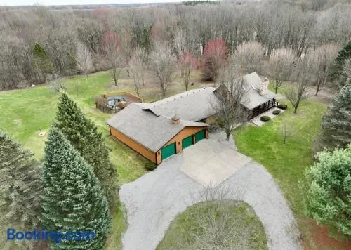 The Deer Lodge - Image 1