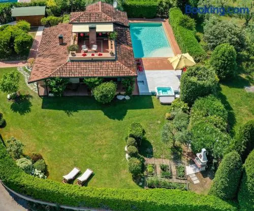 Kinderfreundliche gemütliche Villa mit Grill, Whirlpool und Terrasse | Panoramablick - Image 1