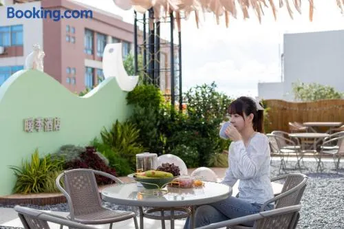 汕头暖季臻选HANGING GARDENS hotel空中花园外砂大桥店 - Image 1