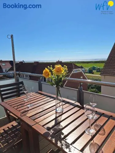 Haus Carl Stegmann Ferienwohnung FADAMA-HIN - Image 1