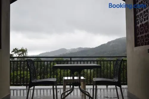 Naisarga Hill View Homestay - Image 1