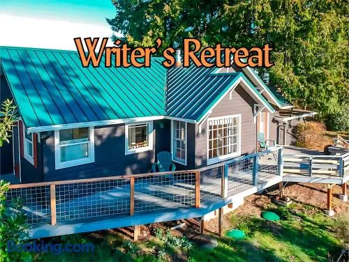 Sq Writers Retreat - Image 1