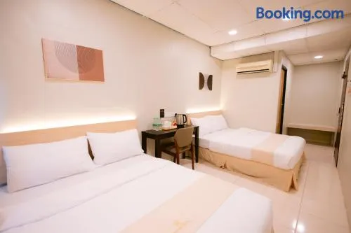 Rovers Hotel Kubang Kerian - Image 1