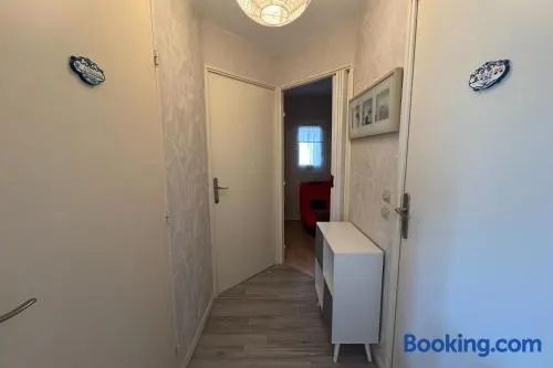 Cabourg Apt Garden & Parking - Image 1