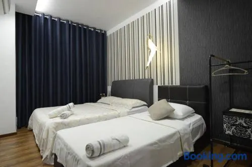 8pax Cozy Home Stay Jazz Suites 1 Vivacity Kuching Sarawak 3BR - Image 1